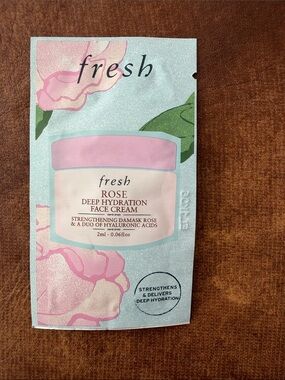 🩵 4/10$ or 10/20$ 🩵 sample size makeup & skincare fresh Rose Deep cream